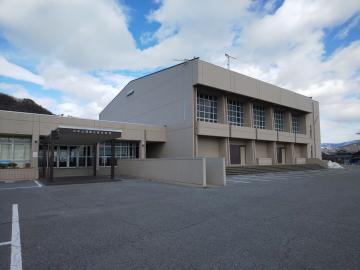 山本山　体育館