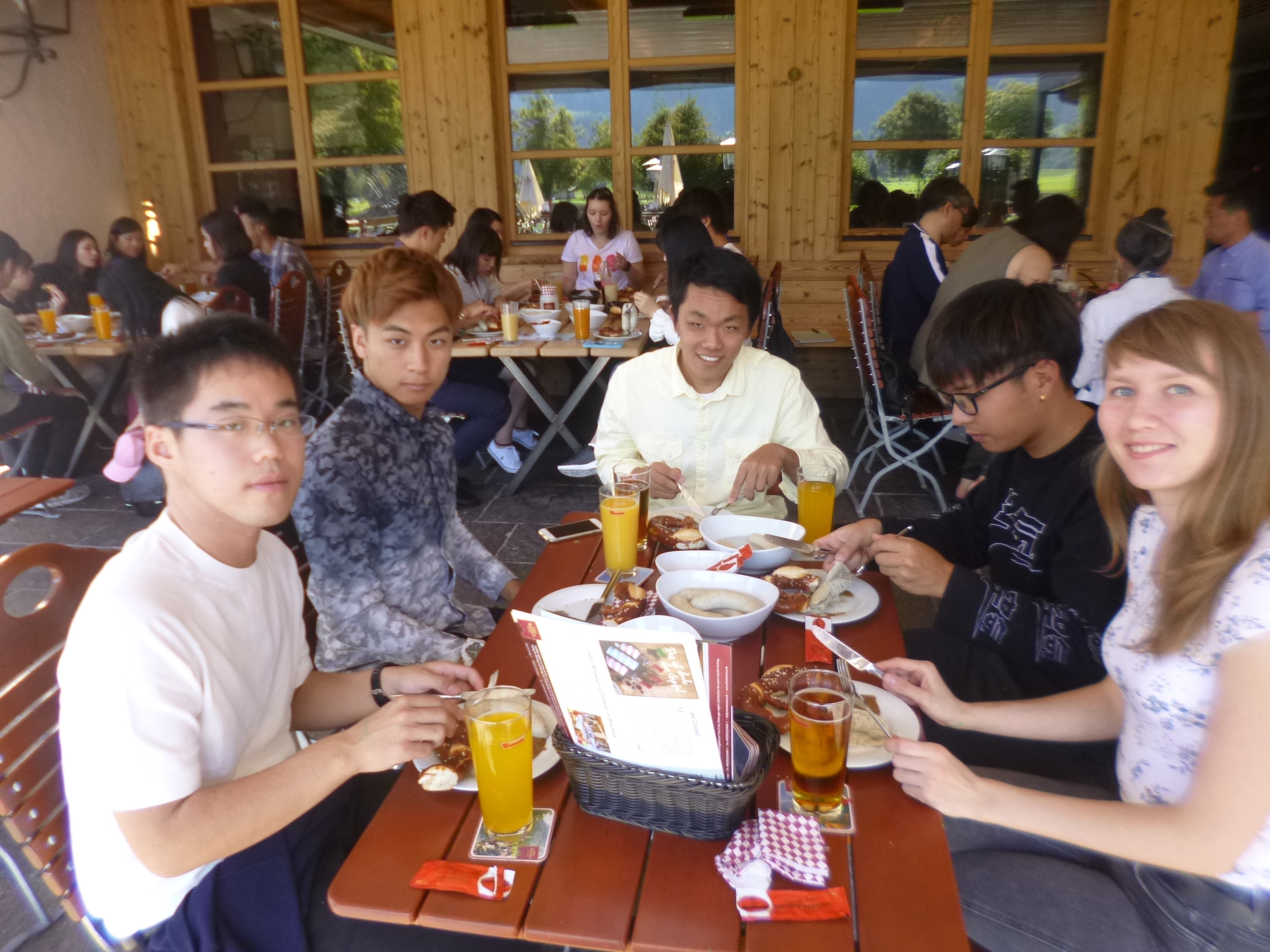 白ソーセージ試食1