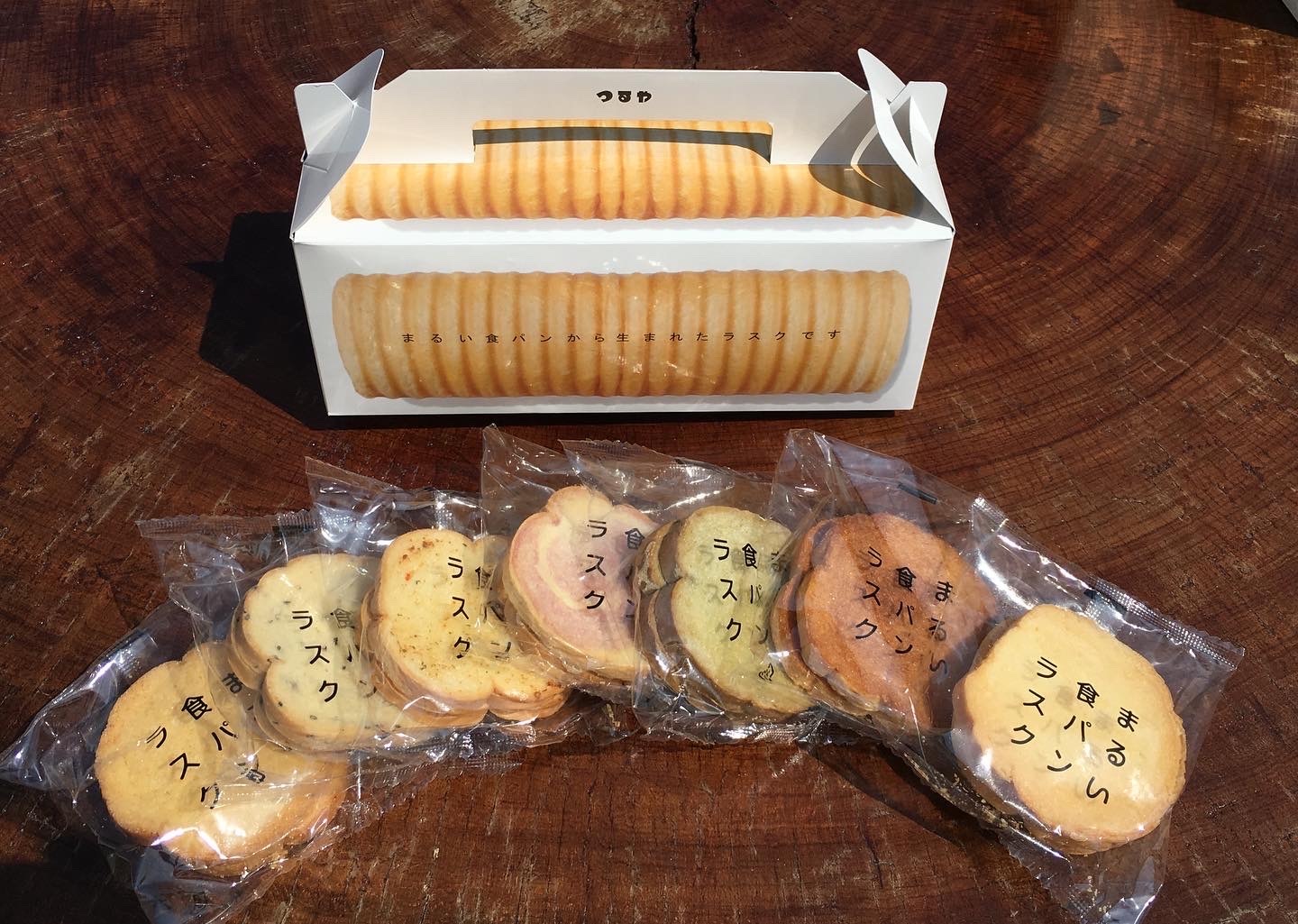 まるい食パンラスク ギフトボックス