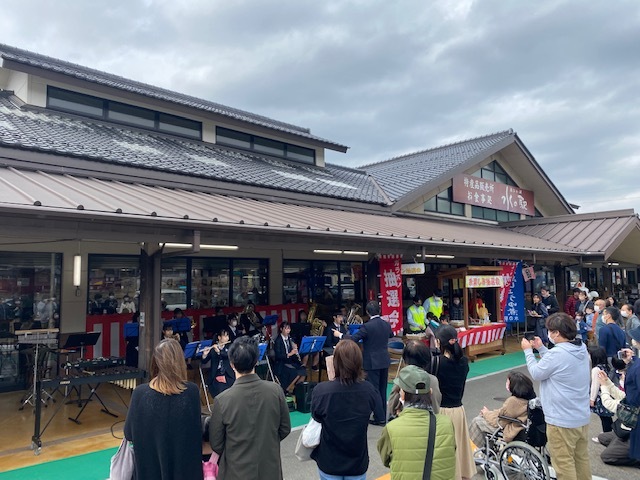 ブラバン演奏(安曇川高校・高島高校合同演奏)