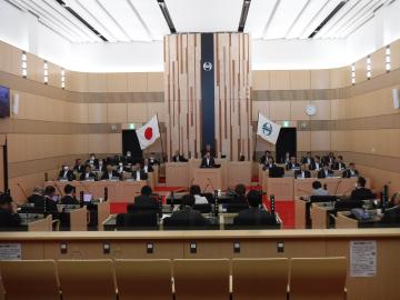 本会議の様子