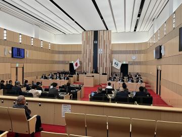 本会議の様子