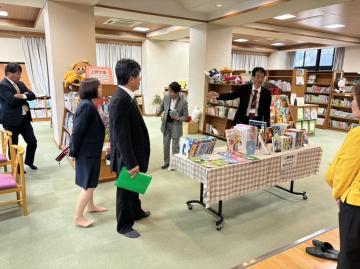 視察の様子