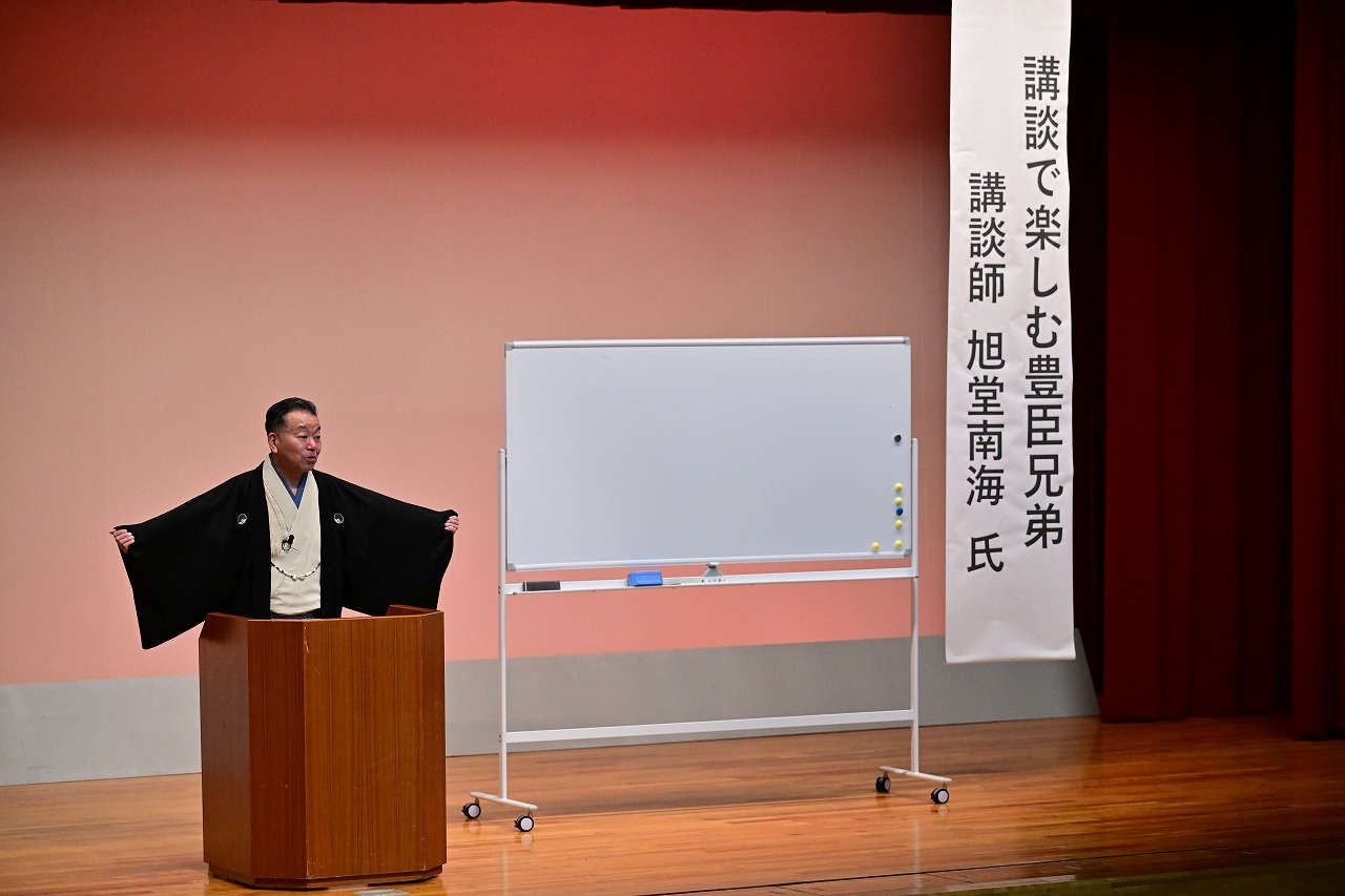 講談会の様子2