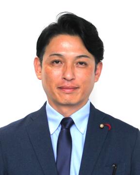 中川リョウ議員写真